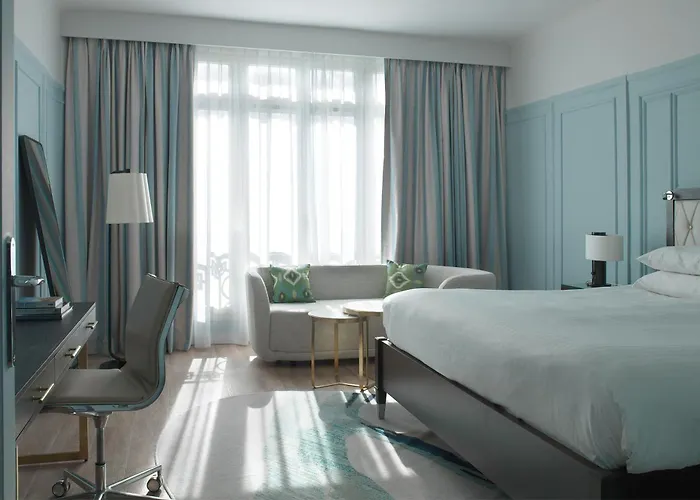 Marriott Opera Ambassador 4* Paris