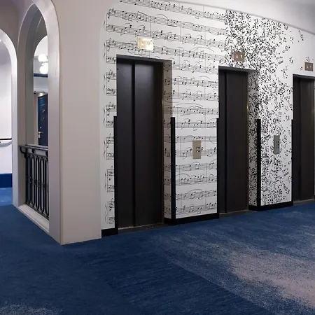 Hotel Marriott Opera Ambassador