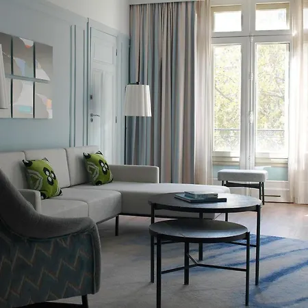Hotel Marriott Opera Ambassador Paris