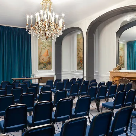 מלון Marriott Opera Ambassador