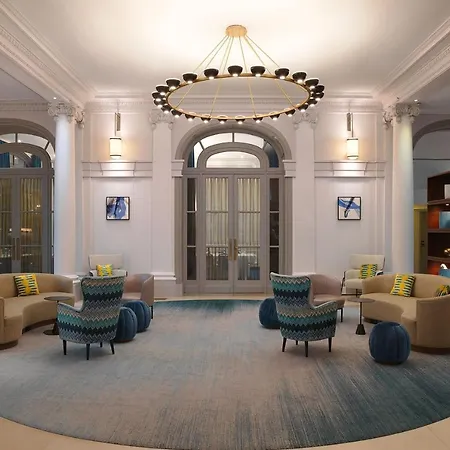 Marriott Opera Ambassador 4*