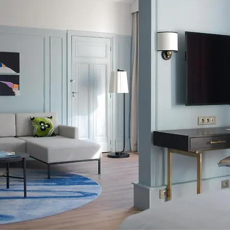 Marriott Opera Ambassador Paris