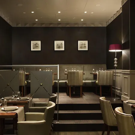 Marriott Opera Ambassador