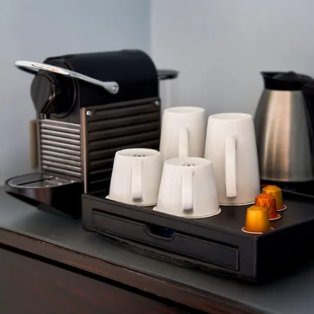 Marriott Opera Ambassador 4* פריז