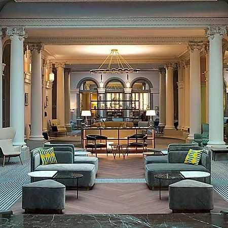 Marriott Opera Ambassador