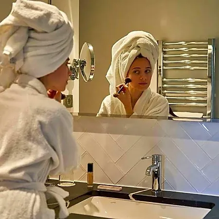 Marriott Opera Ambassador Hotel 4*