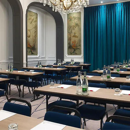 Marriott Opera Ambassador Hotell