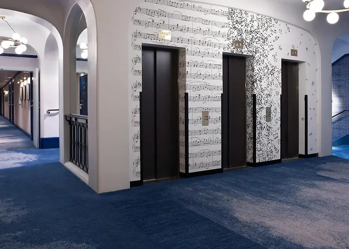 Hotel Marriott Opera Ambassador