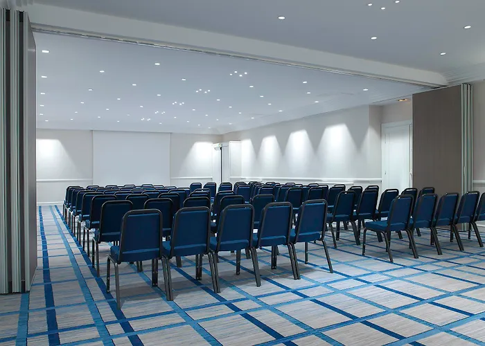 Marriott Opera Ambassador 4* Paris