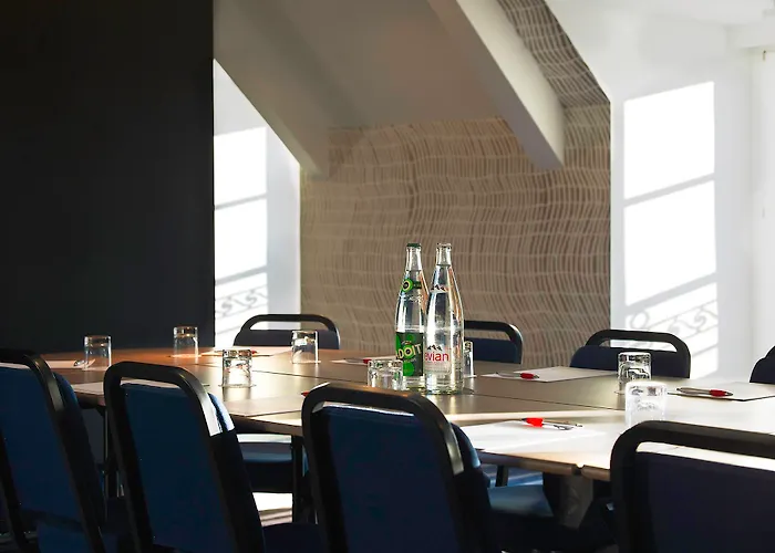 Marriott Opera Ambassador 4* Paris