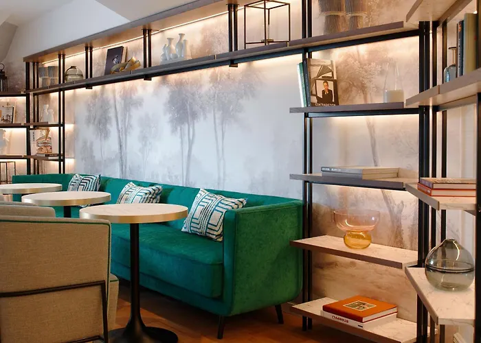 Marriott Opera Ambassador