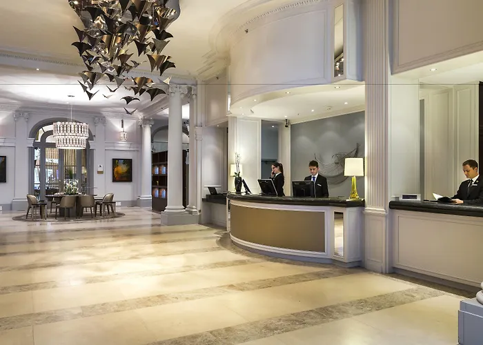 Marriott Opera Ambassador