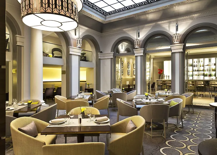 Hotel Marriott Opera Ambassador