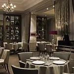 Marriott Opera Ambassador 4*
