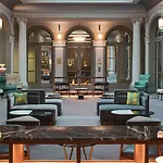 Hotel Marriott Opera Ambassador 4*